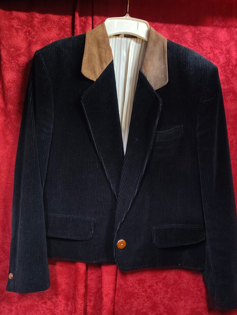 Women's en's Black Corduroy Blazer with Brown Suede Collar